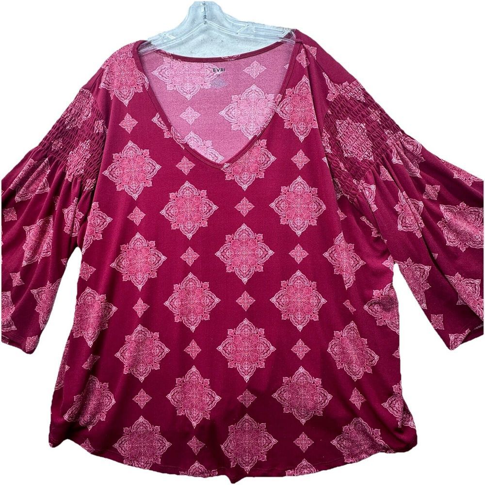 Boho Western Aztec Top Women's Plus 2X Stretch Flare Bell Sleeve Vneck Red